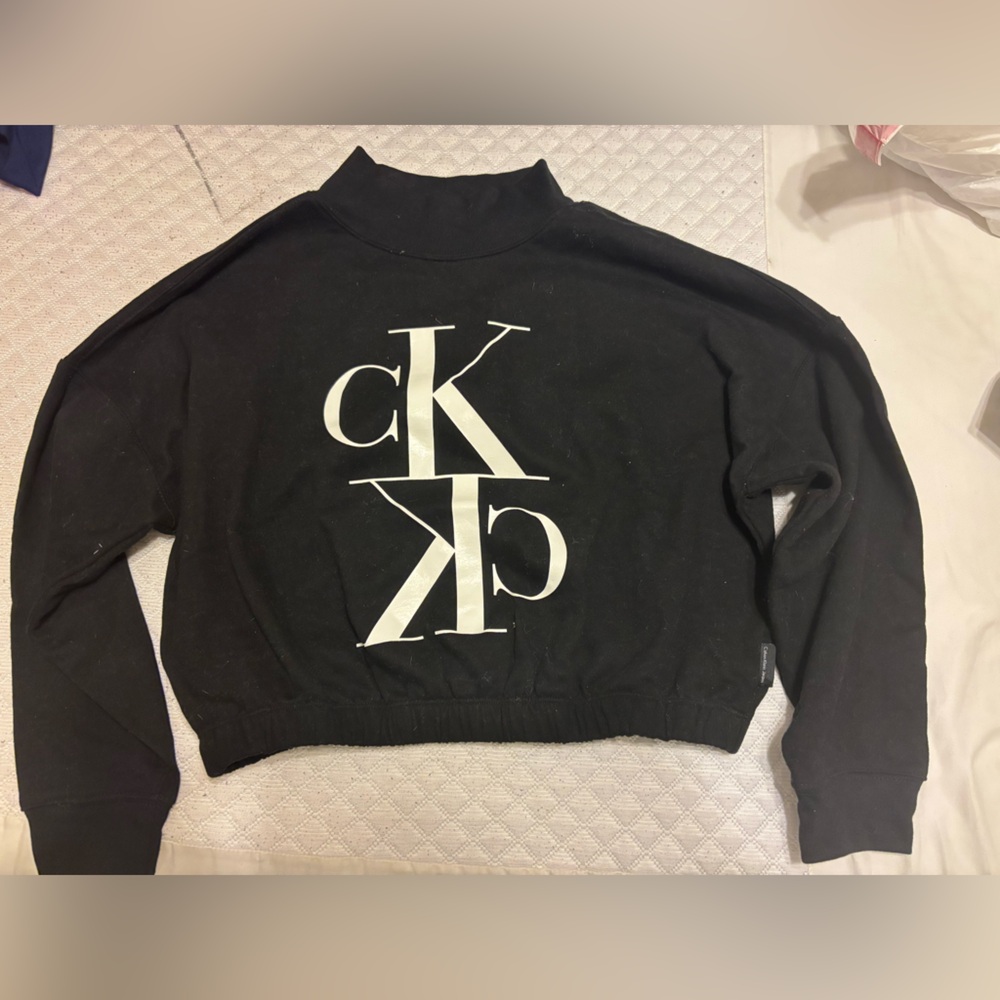 Calvin Klein Sweater